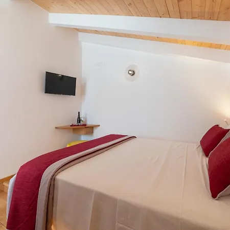 Nature & בית הארחה